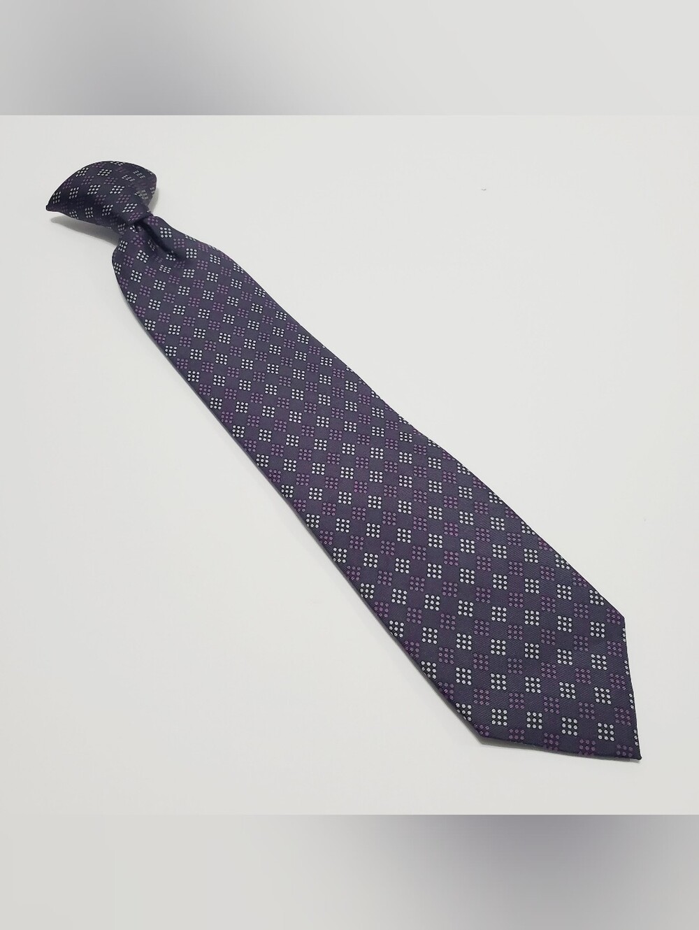 Van Heusen Boy's Silk Clip-on Neck Tie Purple Geometric Pattern Stain Resistant